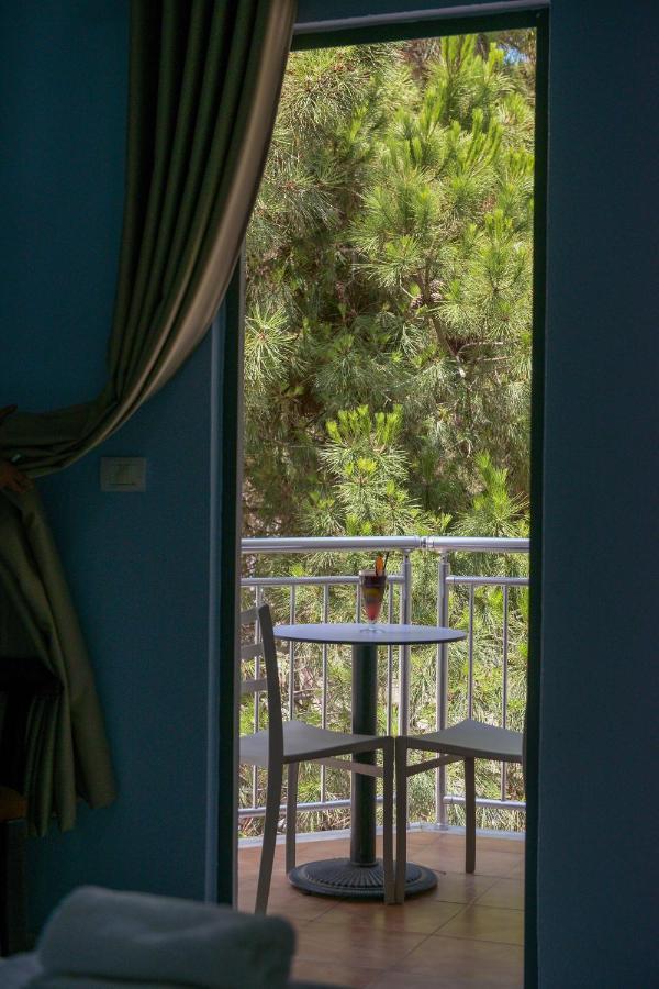 Hotel Andi Durres Luaran gambar